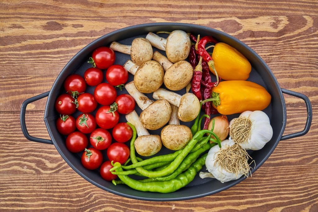 Петър Дънов: 15 златни правила за здравословно хранене